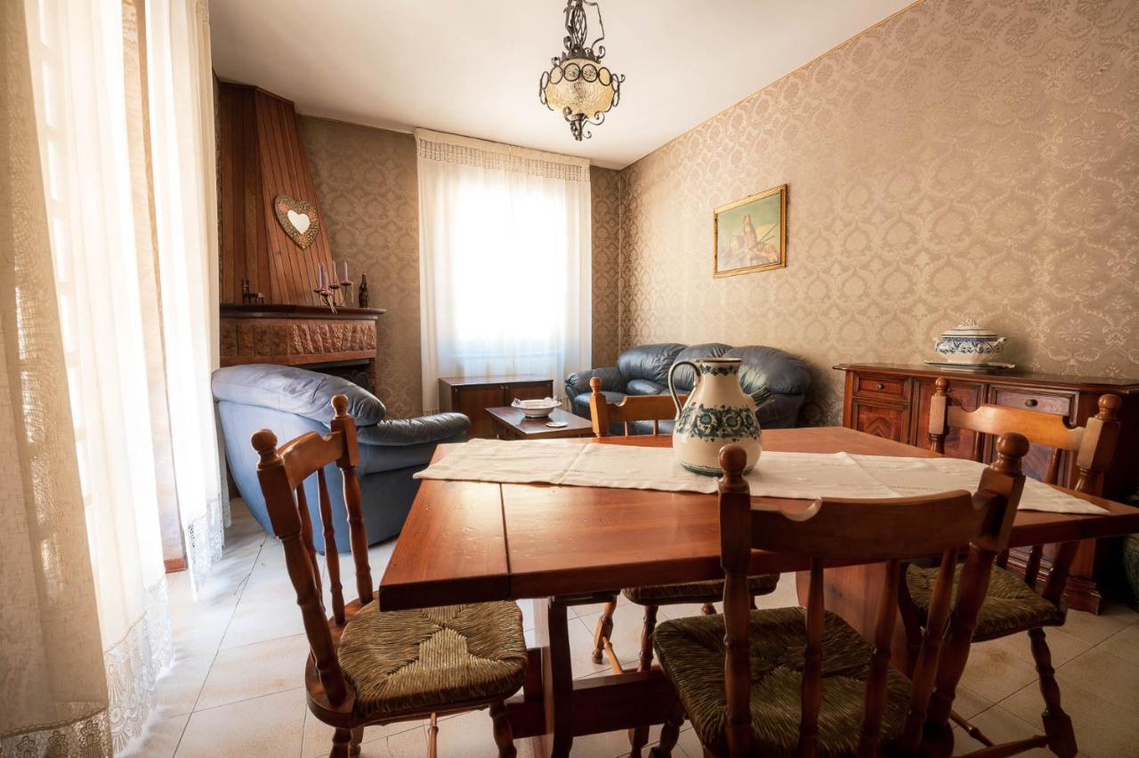 Casa Vacanze Dante Gorfigliano Exteriör bild